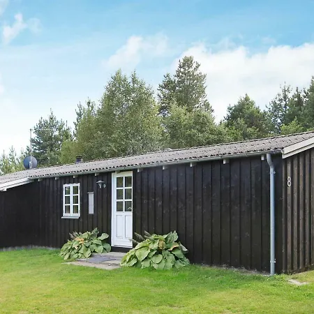 Two-bedroom Holiday In 4 Ferienhaus *